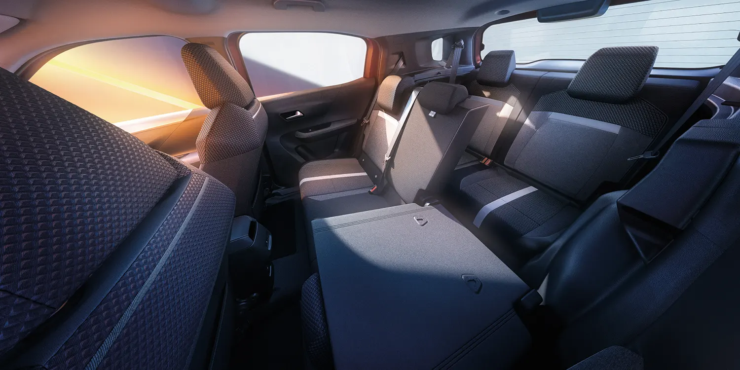 UUSI OPEL FRONTERA MÄKELÄN AUTO JÄRVENPÄÄ 