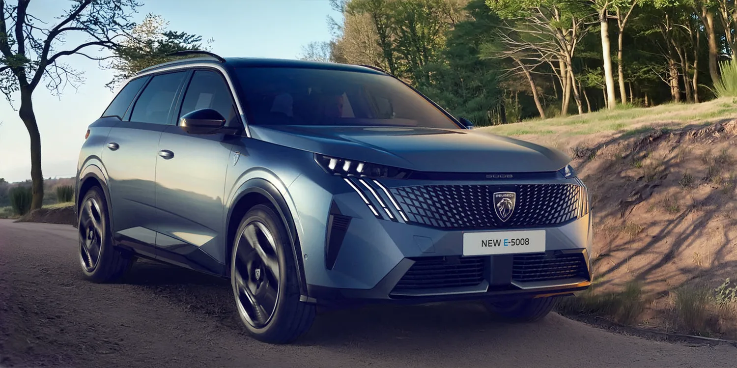 Peugeot e-5008  - makelan auto, järvenpää
